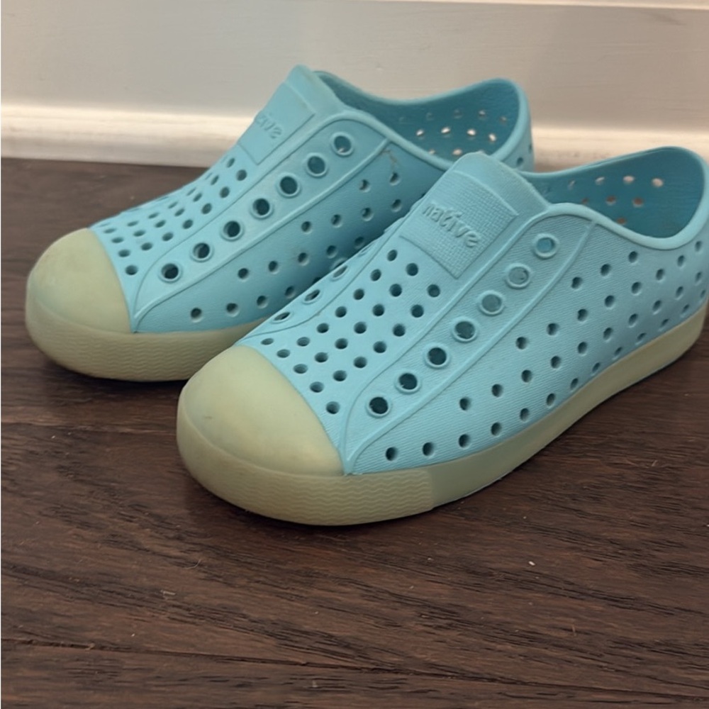 Native Kids Aqua Blue Water Shoes